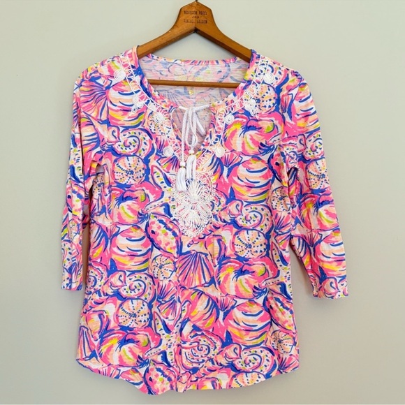 Lilly Pulitzer Tops - New Lilly Pulitzer Holly Top in Shell of a Time | Size S | Summer Vacation
Beach